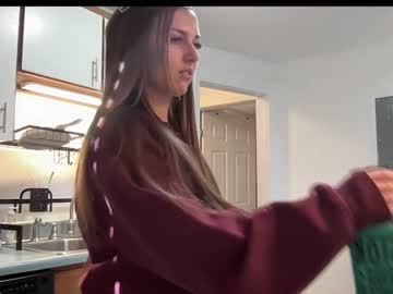 laylahlaylah1's chat room