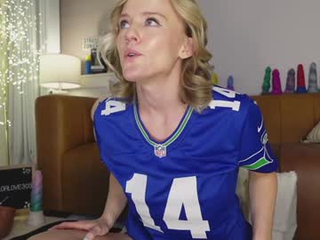 taylor_love_303's chat room