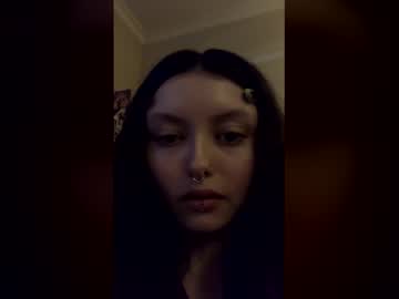 tiedupinkn0ts's chat room