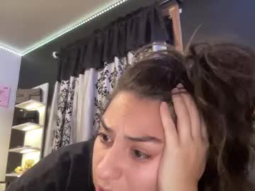 avamonroexo's chat room