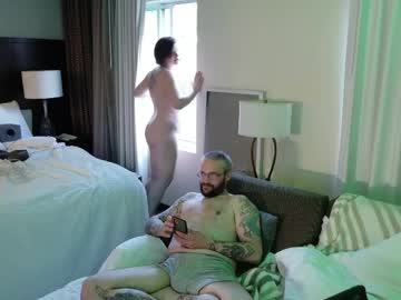 ashelynngrey1986's chat room