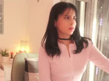 mysticxkitty's chat room