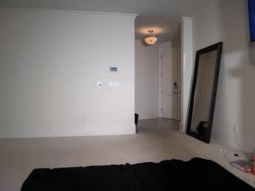 miamoorexo's chat room