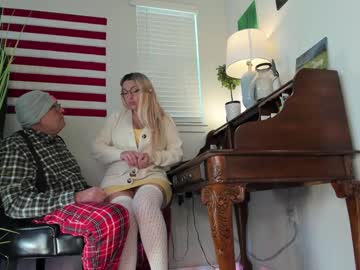 realtoxxxmaria's chat room