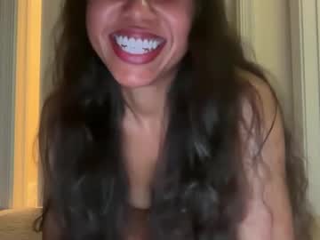 honeybeebaby12's chat room