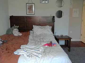 shyy_petitebaby's chat room