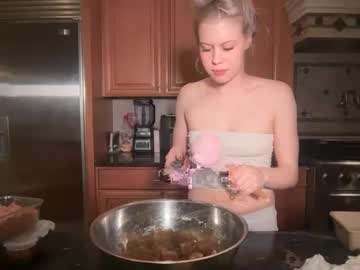 lunarose17's chat room