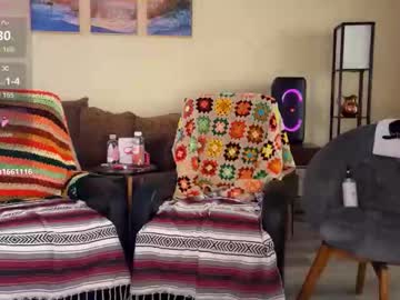 bigguylilmiss's chat room