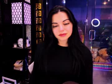 alma_pearl's chat room