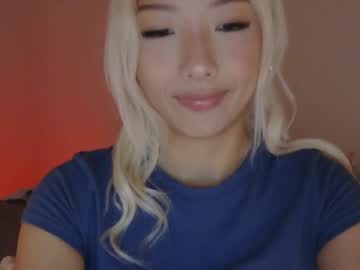 vivianwinters's chat room