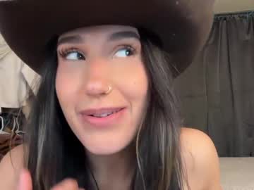 ella2sweet's chat room