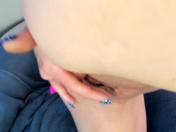 sexxylaurab's chat room