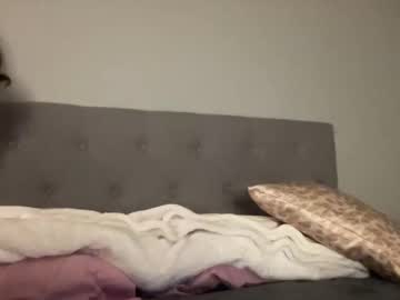 camilaxcruz's chat room