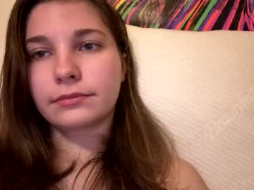 deepthroatqueen33's chat room