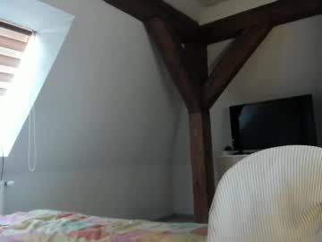 adventurina's chat room