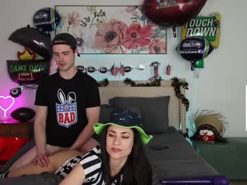 ari_lovexo's chat room