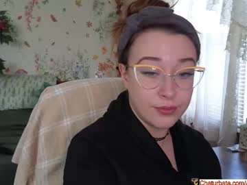 aliceriverscam's chat room