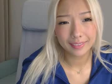 vivianwinters's chat room